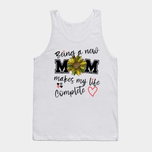 Being a new mom, expecting mother gift, Happy first Mothers Day Tank Top